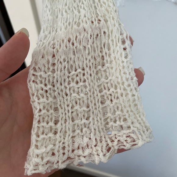 Long Sleeve White Beach Cover Up - Picture 3 of 3